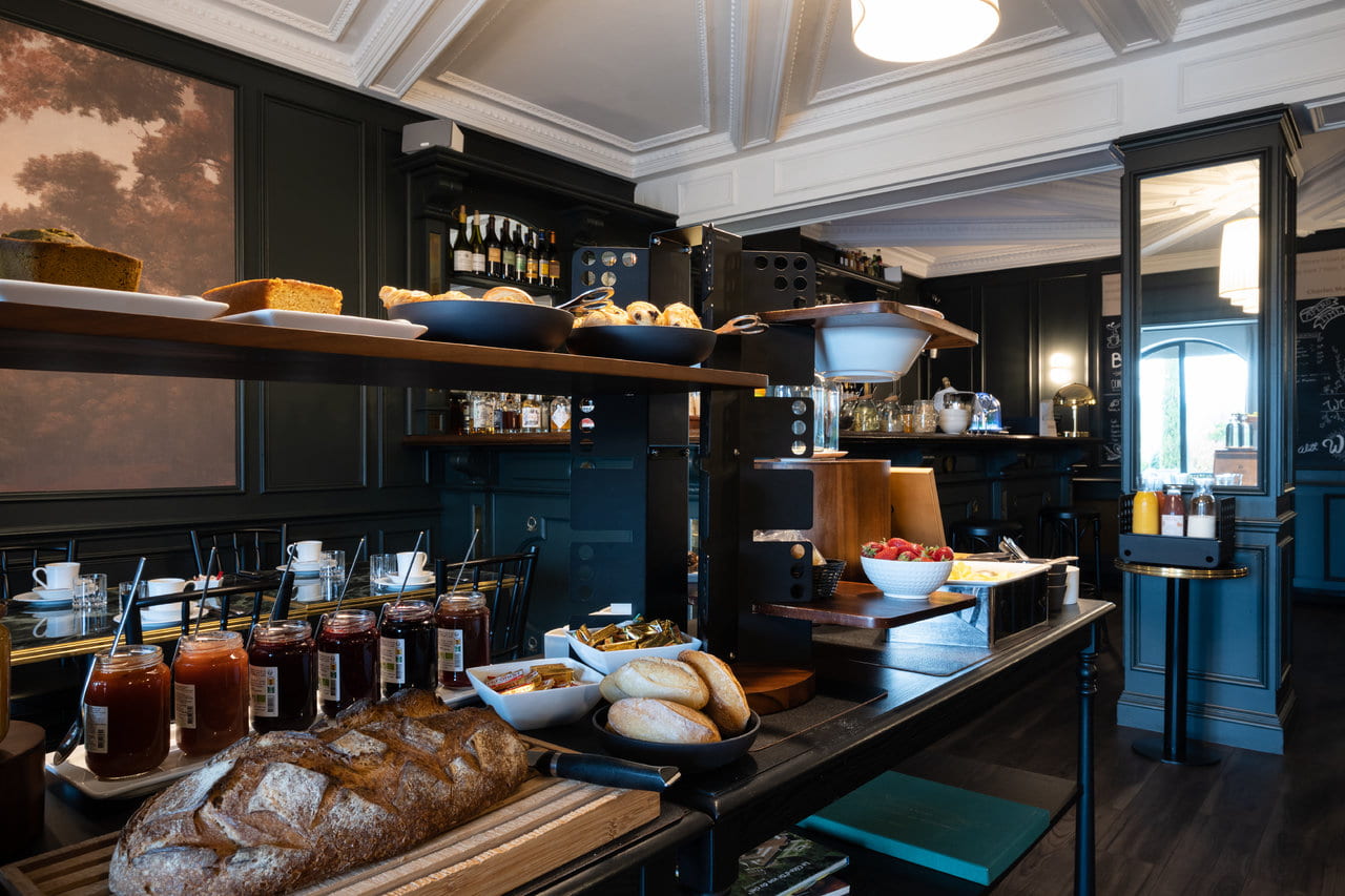HotelErmitagedeCorton-Buffetpetitdejeuner-LionelDUPOUY-Photographie-3